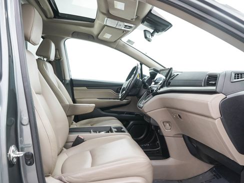 Used 2018 Honda Odyssey EX-L image 13