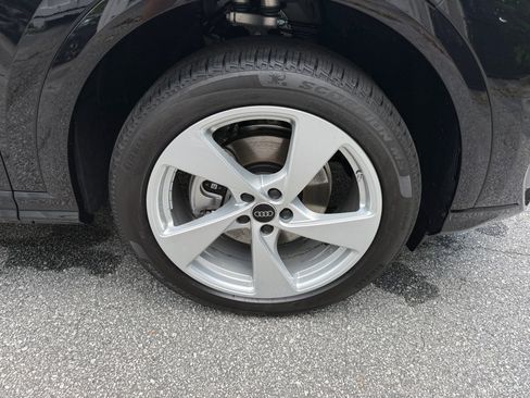 New 2025 Audi Q5 Premium Plus image 24