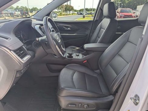 Used 2024 GMC Terrain SLT w/ Infotainment Package II FWD image 7
