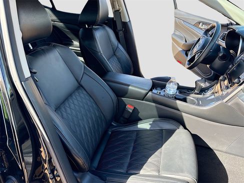 Used 2023 Nissan Maxima Platinum w/ Sport Mat Group image 29