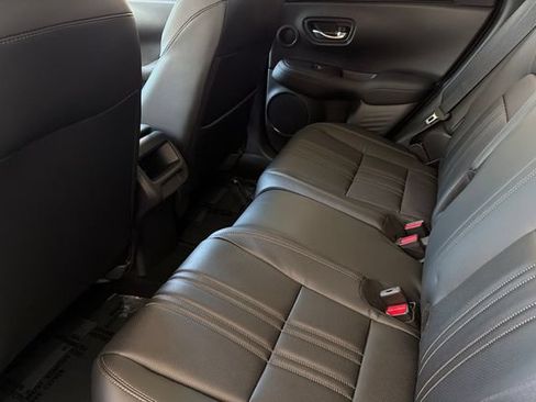 New 2027 Honda HR-V EX-L image 13