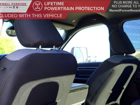 Used 2024 RAM 2500 Big Horn image 21