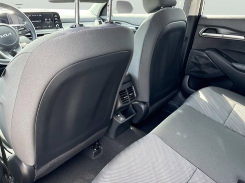New 2026 Kia Seltos LX image 16