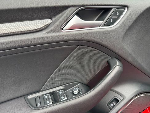 Used 2018 Audi A3 e-tron Prestige w/ Prestige Package image 43