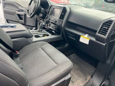 Used 2019 Ford F150 XLT w/ Equipment Group 302A Luxury AWD/4WD image 22