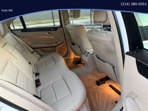 Used 2014 Mercedes-Benz E 350 Sedan image 20