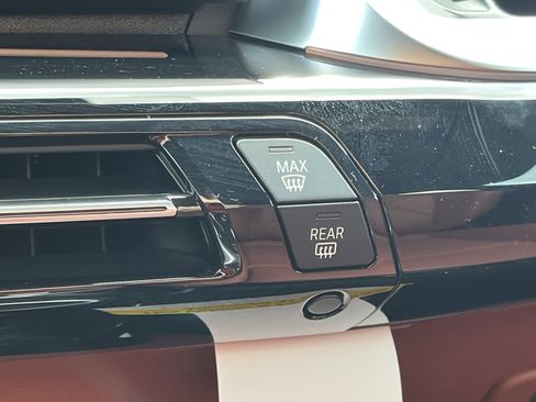 New 2026 BMW X2 xDrive28i w/ Technology Package image 7