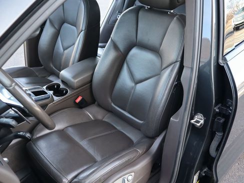 Used 2017 Porsche Macan image 20