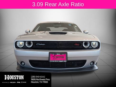 Used 2021 Dodge Challenger R/T Scat Pack image 9
