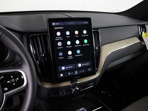 Certified 2026 Volvo XC60 B5 Plus w/ Protection Package Premier image 9