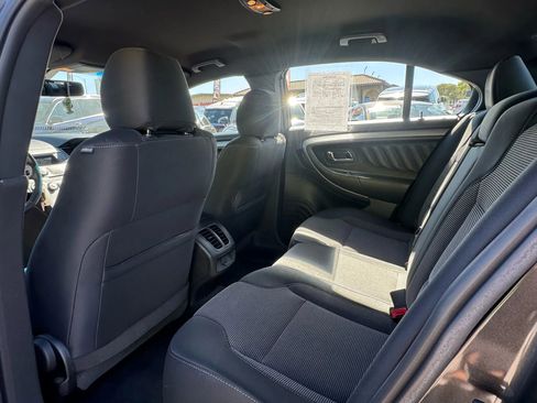 Used 2017 Ford Taurus SEL image 12