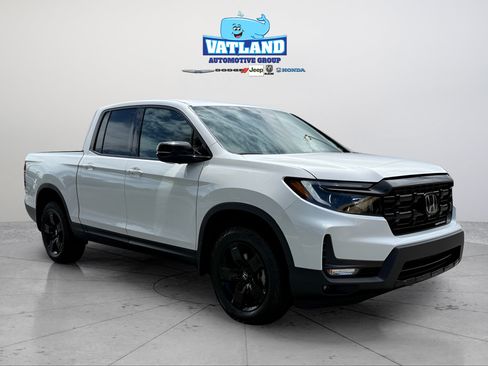 New 2026 Honda Ridgeline Black Edition image 9
