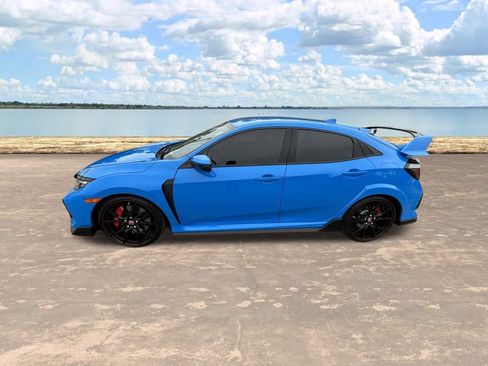 Used 2021 Honda Civic Type R image 11