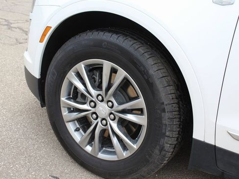 Used 2023 Cadillac XT5 Premium Luxury image 9