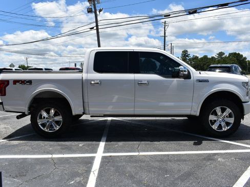 Used 2015 Ford F150 Platinum w/ Equipment Group 701A Luxury AWD/4WD image 5