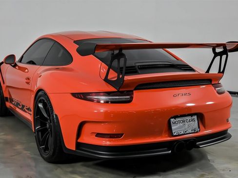 Used 2016 Porsche 911 GT3 RS RWD image 10