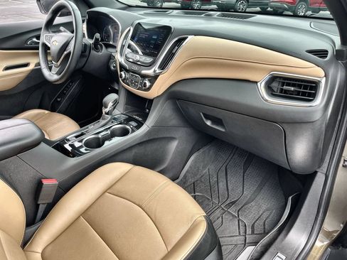 Used 2023 Chevrolet Equinox Premier w/ LPO, Floor Liner Package AWD/4WD image 27