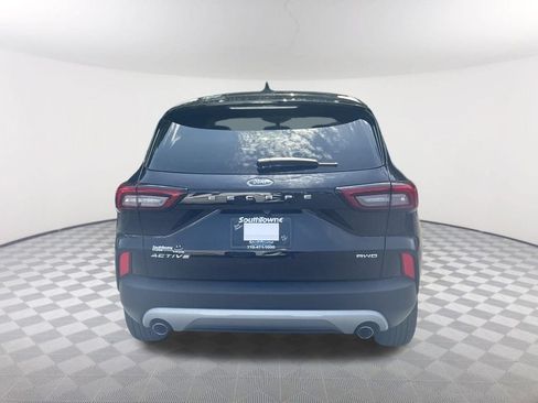Used 2025 Ford Escape Active AWD/4WD image 6