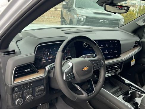 New 2026 Chevrolet Tahoe High Country AWD/4WD image 5