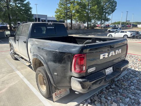 Used 2025 RAM 3500 Longhorn w/ Max Tow Package AWD/4WD image 3