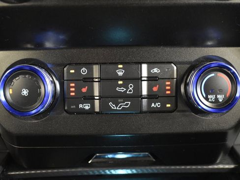 Used 2019 Ford F150 XLT w/ Equipment Group 302A Luxury image 21