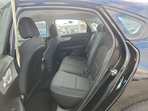 Certified 2023 Kia Forte LXS w/ LXS Technology Package image 10