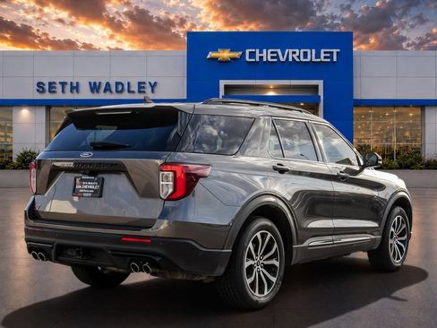 Used 2020 Ford Explorer ST w/ Premium Technology Package AWD/4WD image 7