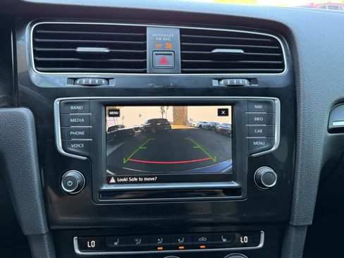 Used 2017 Volkswagen GTI Autobahn FWD image 56