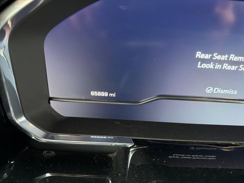 Used 2024 Chevrolet Silverado 3500 LTZ w/ LTZ Plus Package image 12