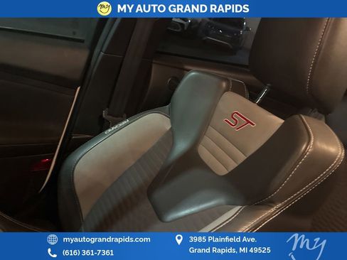 Used 2014 Ford Focus ST w/ Equipment Group 201A image 13