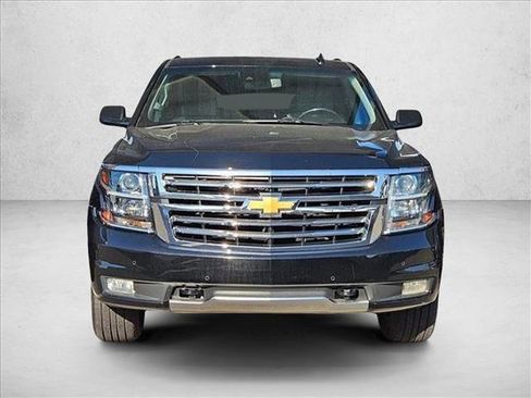 Used 2019 Chevrolet Suburban LT w/ Off-Road Package image 2