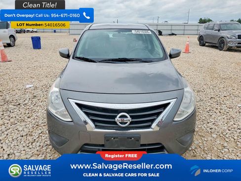 Used 2017 Nissan Versa SV FWD image 7