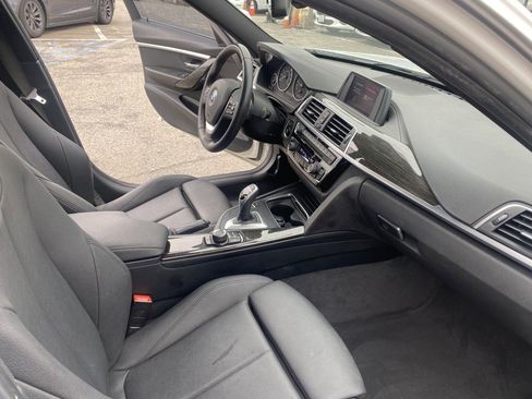 Used 2018 BMW 330i Sedan image 21