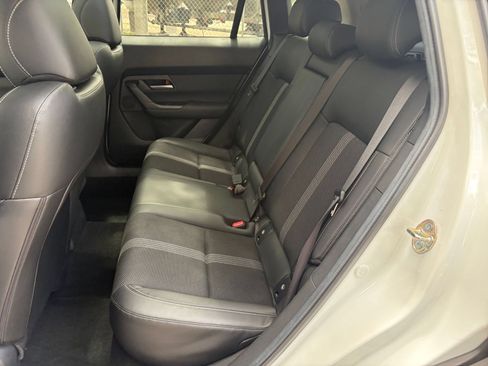Used 2025 MAZDA CX-50 AWD 2.5 S w/ Premium Package image 39