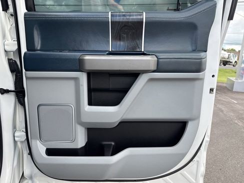 Used 2022 Ford F450 Limited w/ FX4 Off-Road Package image 18