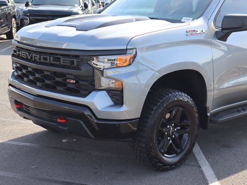 Used 2025 Chevrolet Silverado 1500 Custom Trail Boss AWD/4WD image 6