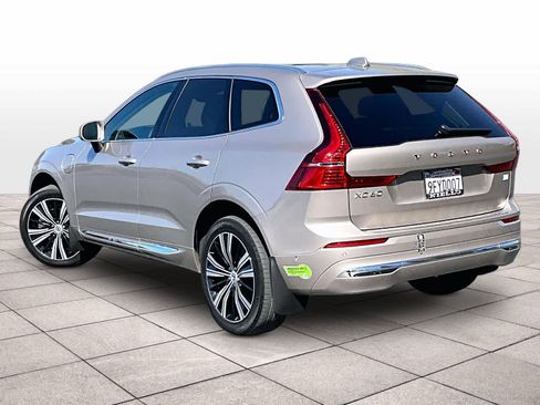 Used 2023 Volvo XC60 T8 Ultimate image 15