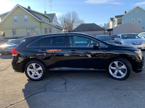 Used 2009 Toyota Venza AWD image 4