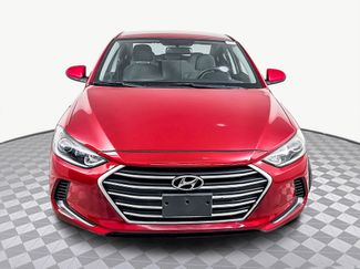 Used 2017 Hyundai Elantra SE video 2