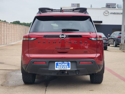 Used 2024 Nissan Pathfinder Rock Creek AWD/4WD image 6