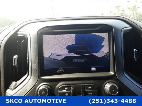 Used 2020 Chevrolet Silverado 1500 LT w/ All-Star Edition image 17