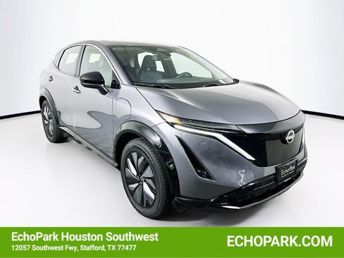 Used 2023 Nissan Ariya FWD image 1