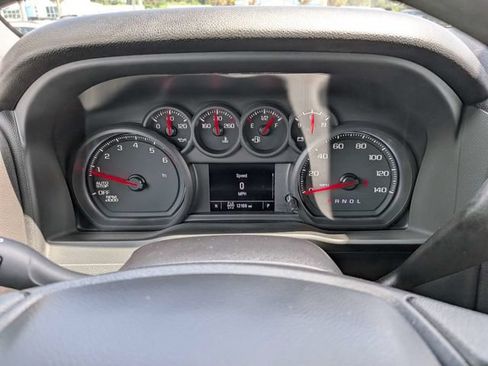 Used 2024 Chevrolet Silverado 1500 Custom Trail Boss AWD/4WD image 26