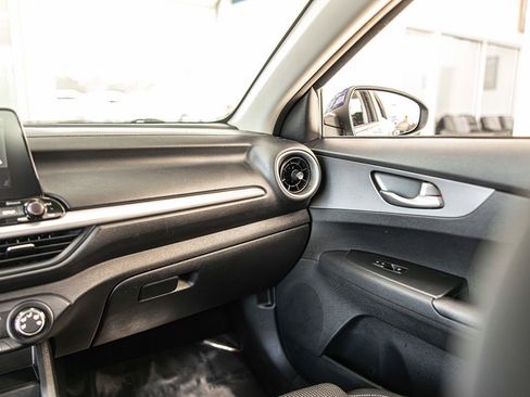 Used 2021 Kia Forte LXS image 36