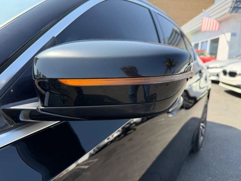 Used 2020 BMW 330i Sedan w/ Convenience Package RWD image 48