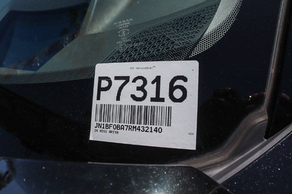 Used 2024 Nissan Ariya FWD image 27