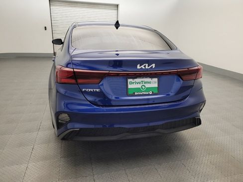 Used 2023 Kia Forte LXS w/ LXS Technology Package FWD image 6