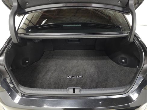 Certified 2024 Lexus ES 300h w/ Premium Package FWD image 7