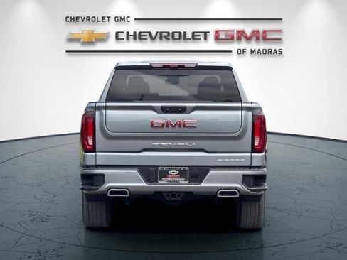New 2026 GMC Sierra 1500 Denali w/ Denali Reserve Package AWD/4WD image 4