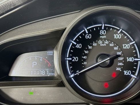 Used 2018 MAZDA MAZDA3 Touring image 15